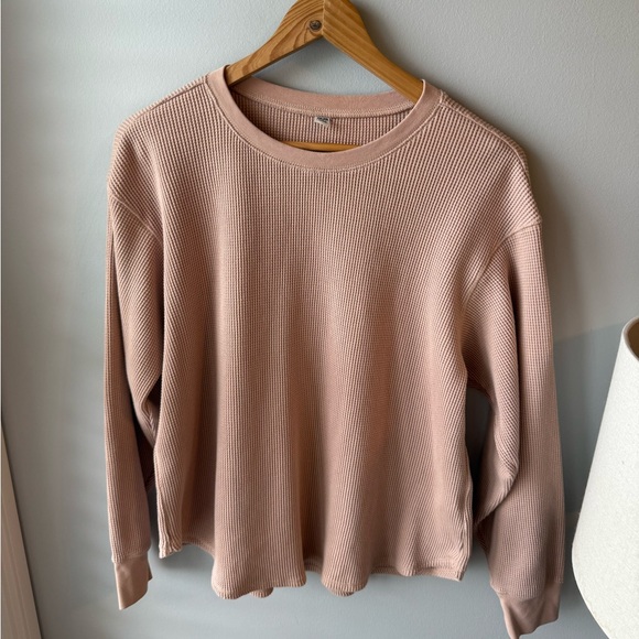 UNIQLO Waffle Long Sleeve T-Shirt - Picture 2 of 5